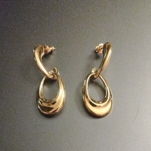 Vintage Monet Gold Tone Hoop Link Earrings